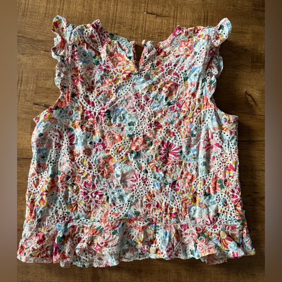 Pink tropical floral eyelet top small - Picture 3 of 5